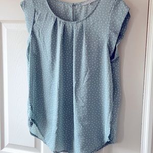 Cap sleeve seafoam blouse with triangles